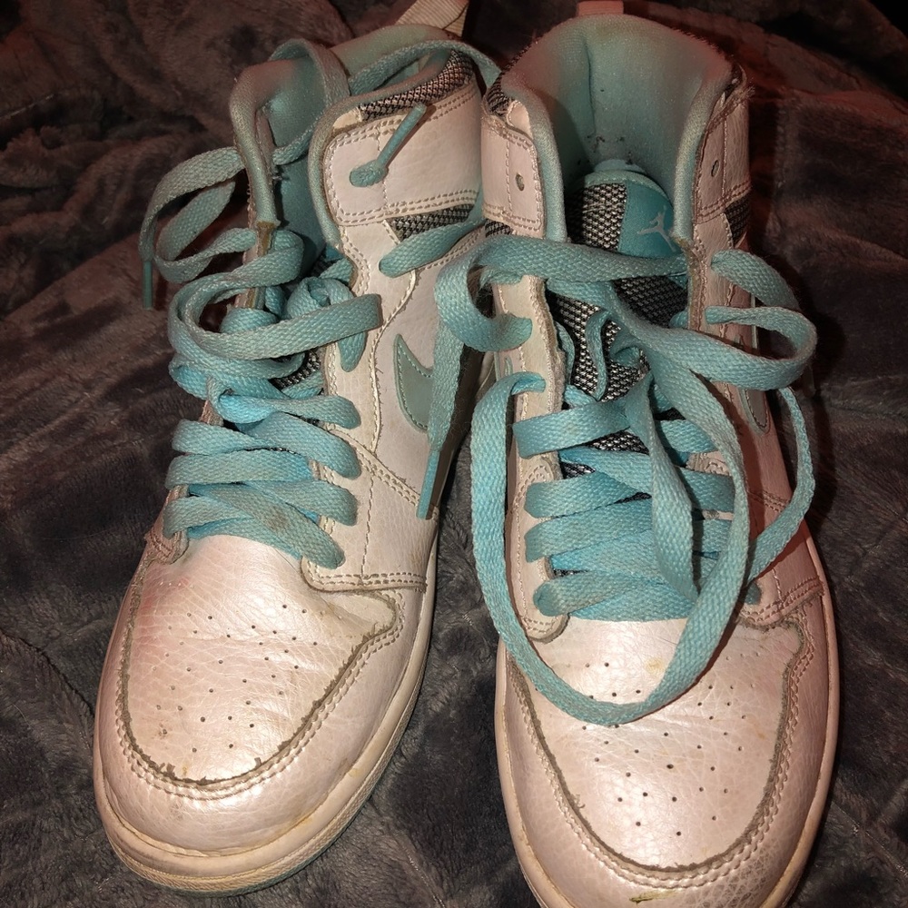 nike air jordan sneakers
